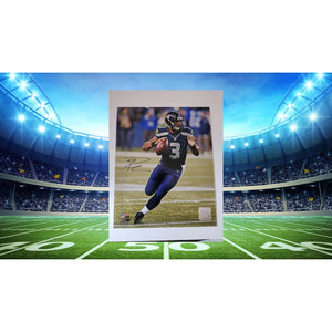 Russell Wilson Seattle Seahawks 8x10 photo signed with proof