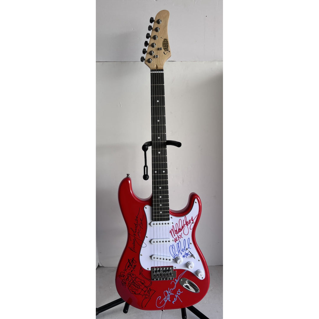 ACDC Angus & Malcolm Young Brian Johnson Cliff Williams Phil Rudd stratocaster Electric Guitar signed with proof