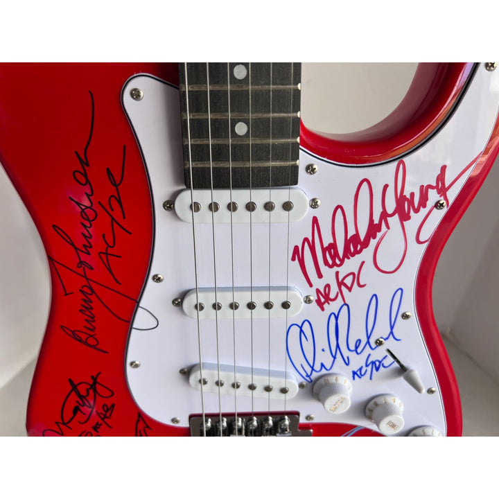 ACDC Angus & Malcolm Young Brian Johnson Cliff Williams Phil Rudd stratocaster Electric Guitar signed with proof