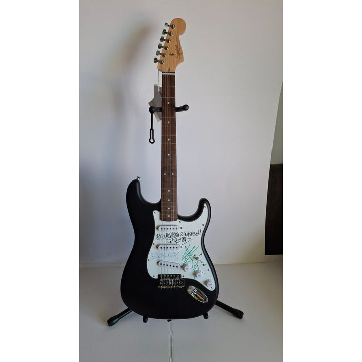 Sublime, Bradley Nowell, Bud Gaugh, Eric Wilson, Fender Stratocaster Squier electric guitar signed with proof