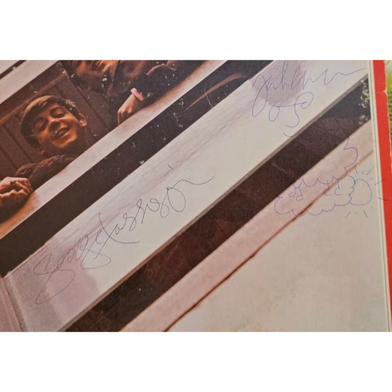 The Beatles "The Beatles/1962-1966" LP signed with proof.