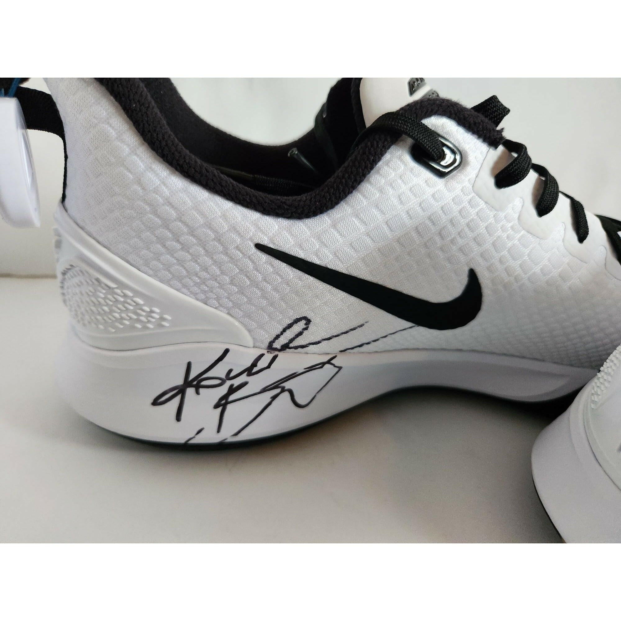 Kobe shoes size 14 Clearance