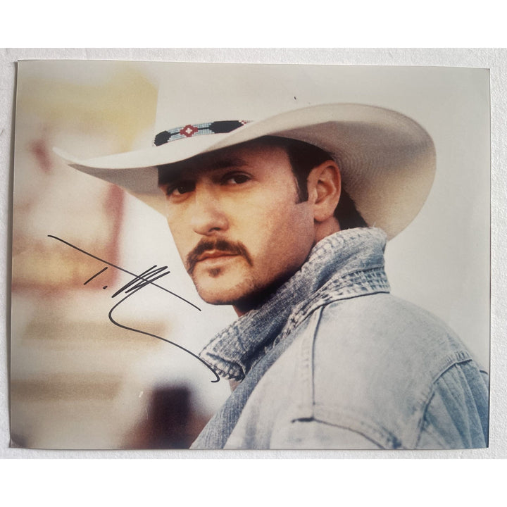 Tim McGraw 8x10 photo signed with proof