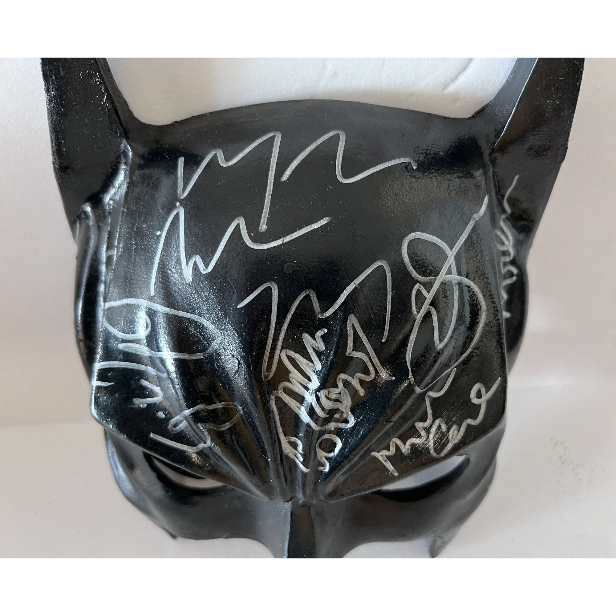 The Dark Knight Batman cast signed mask with proof he's Ledger Christian Bale Michael Caine Morgan Freeman
