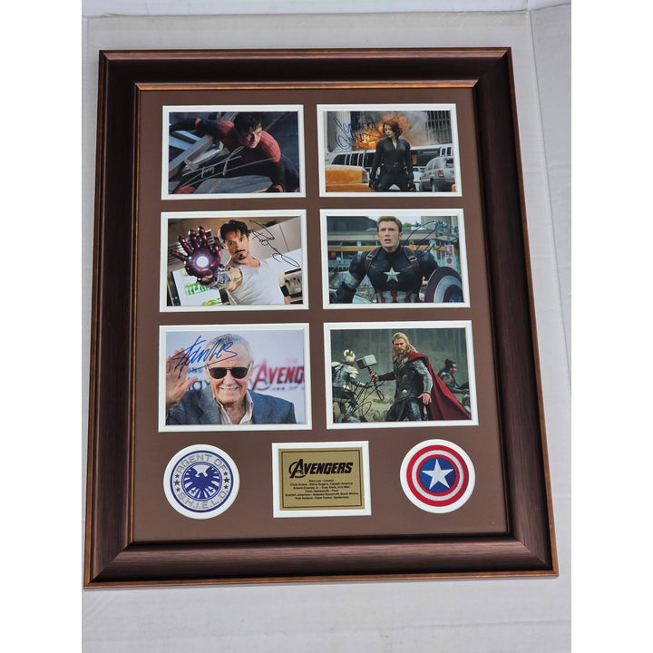 Avengers 5x7 photos Chris Evans Scarlett Johansson Robert Downey Jr. Stan Lee signed and framed.