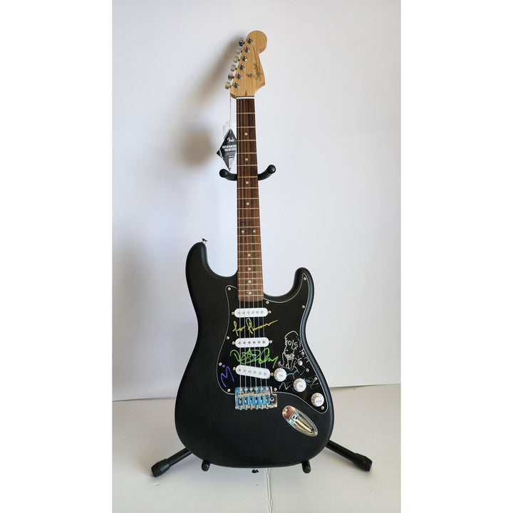 Maynard James, Keenan Danny Carey, Justin Chancellor, Adam Jones (Tool) authentic Fender Stratocasterelectric guitar signed with proof