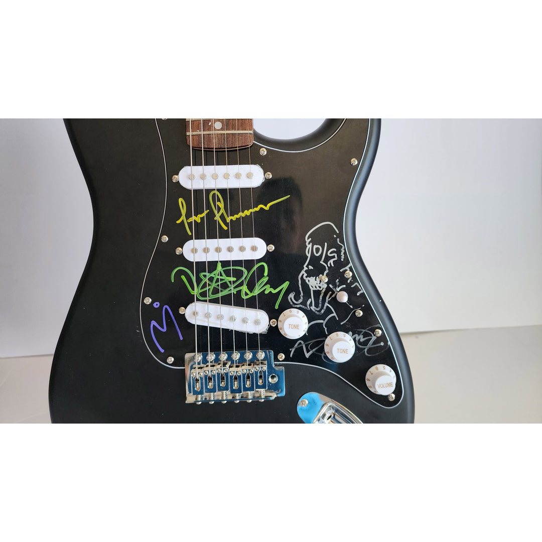 Maynard James, Keenan Danny Carey, Justin Chancellor, Adam Jones (Tool) authentic Fender Stratocasterelectric guitar signed with proof