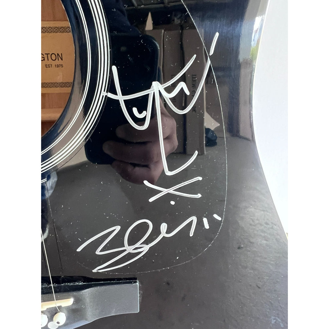 U2 Bono the edge Larry Mullen Adam Clayton Huntington full size acoustic guitar signed with proof