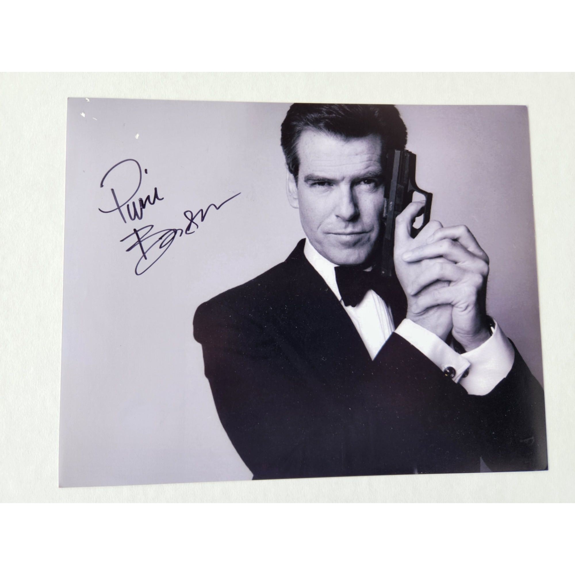 Pierce Brosnan James Bond 007 8x10 photo signed with proof