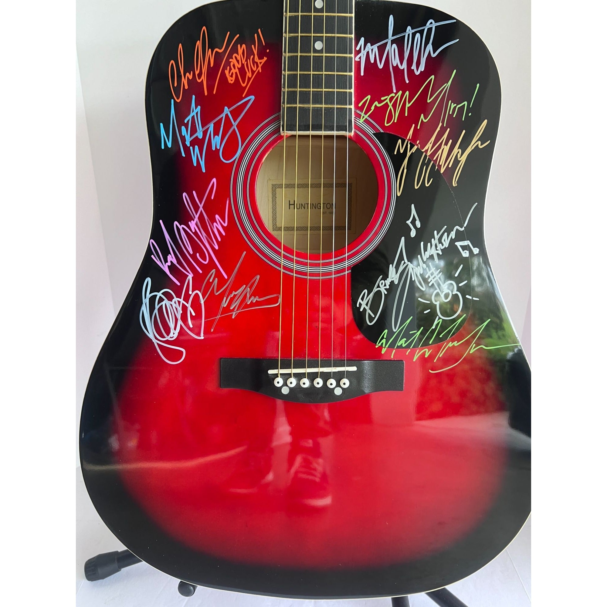 Bruce Springsteen Clarence Clemons Roy Bittan Patty Scialfa and the E Street Band full size acoustic guitar signed with proof 8 sigs.
