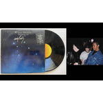 Load image into Gallery viewer, Willie Nelson Stardust Lp signed with proof
