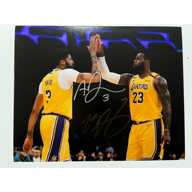 Los Angeles Lakers LeBron James and Anthony Davis 8X10 photo signed with proof with free acrylic frame