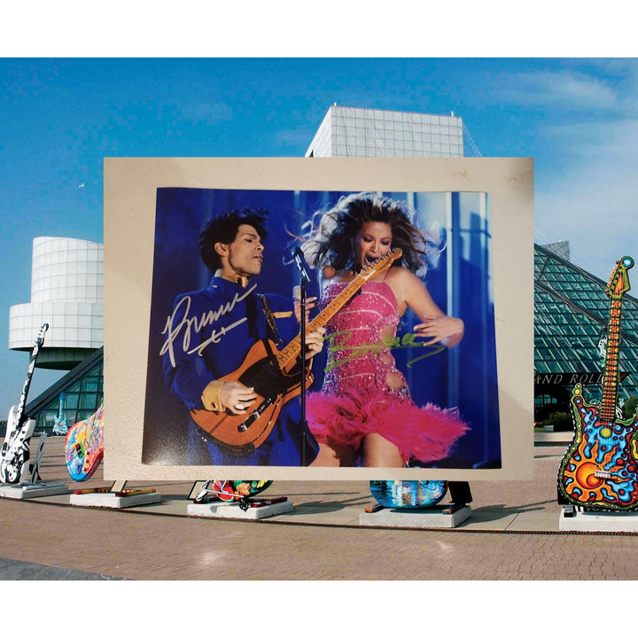 Prince Rogers Nelson and Beyoncé Knowles 8x10 photo signed with proof