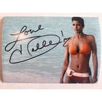 Load image into Gallery viewer, Halle Berry 5x7 photo signed
