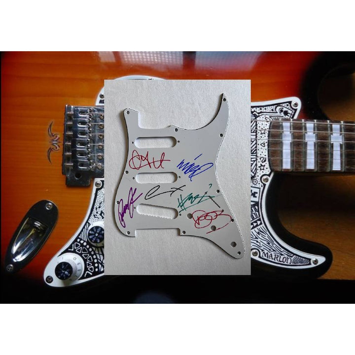 Chester Bennington Lincoln Park Stratocaster electric guitar pick guard signed with proof