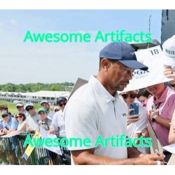 Tiger Woods 5x7 photo signed with proof