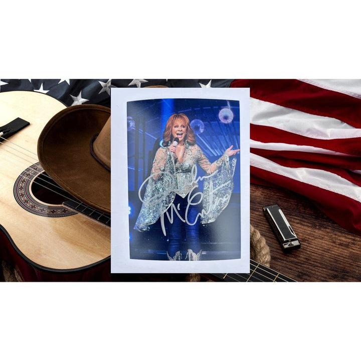 Reba McEntire Country Music Legend 5x7 Photo signed with proof.
