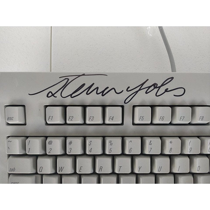 Steve Jobs "I love manufacturing" signed with inscription vintage Apple Keyboard signed with proof Awesome Artifacts