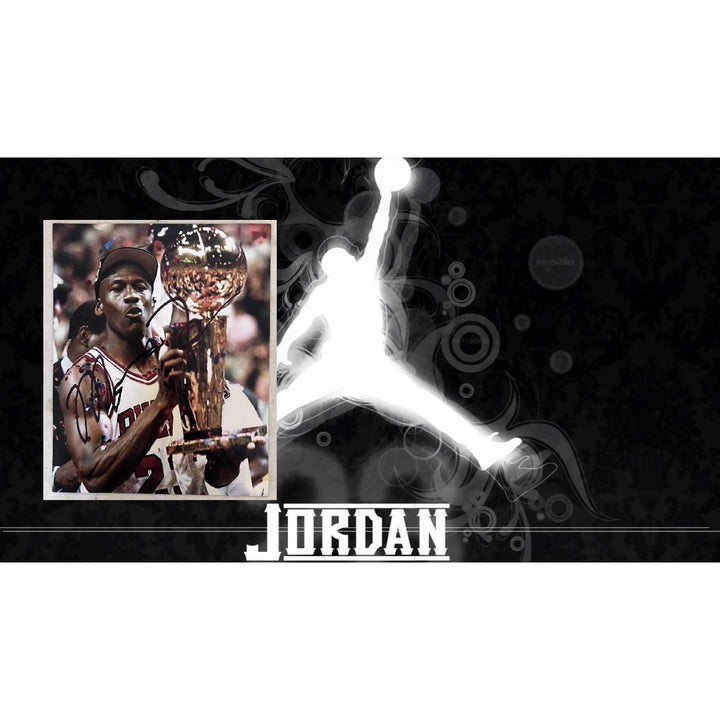 Michael Jordan Chicago Bulls 8x10 photo signed with proof.