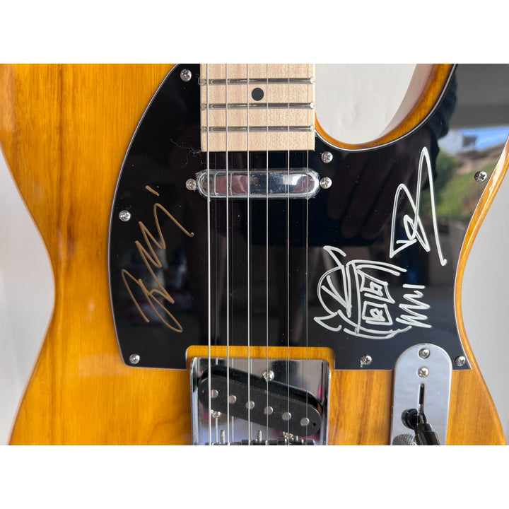 David grohl Taylor Hawkins the Foo Fighters Telecaster electric guitar signed with proof