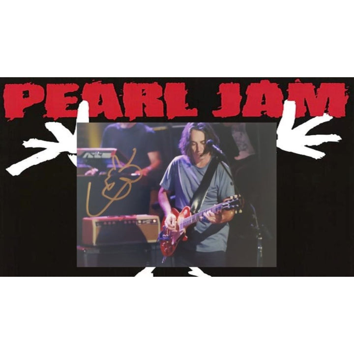 Stone Gossard, Pearl Jam, 5x7, photo, signed, with proof