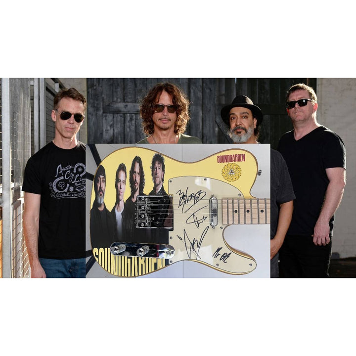 Soundgarden Chris Cornell, Ben Shepherd, Matt Cameron, Kim Thayil electric guitar signed with proof.