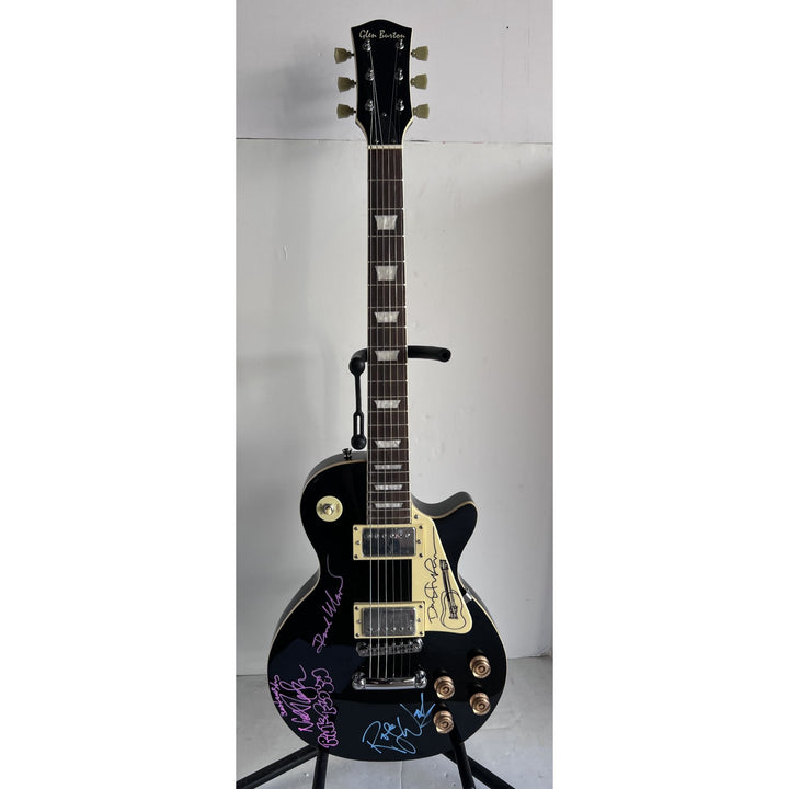 Pink Floyd Roger Waters David Gilmour Richard Wright Nick Mason Black Les Paul electric guitar signed with proof