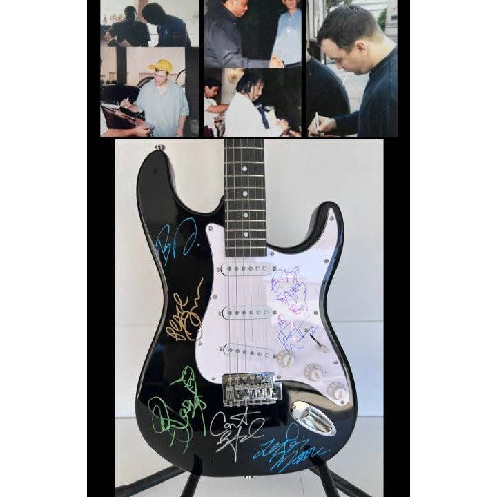 Dave Mathews, Le Roi Moore, Carter Beauford, Stefan Lessard, Boyd Tinsley electric guitar signed with proof.