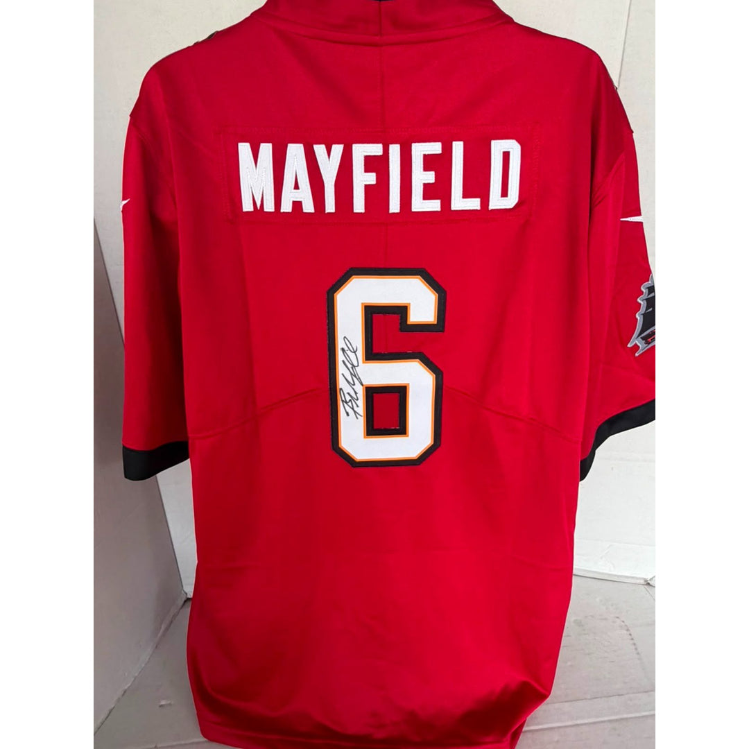 Baker Mayfield Tampa Bay Buccaneers Nike size Lg game model jersey signed with proof.