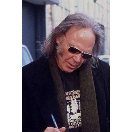 Neil Young  5x7 photo signed with proof
