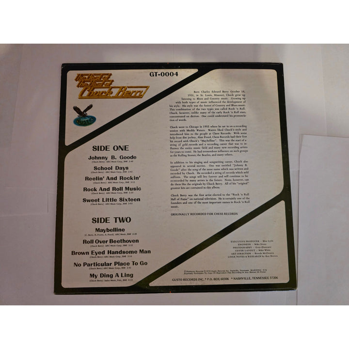 Chuck Berry "Best of The Best" LP signed with proof.