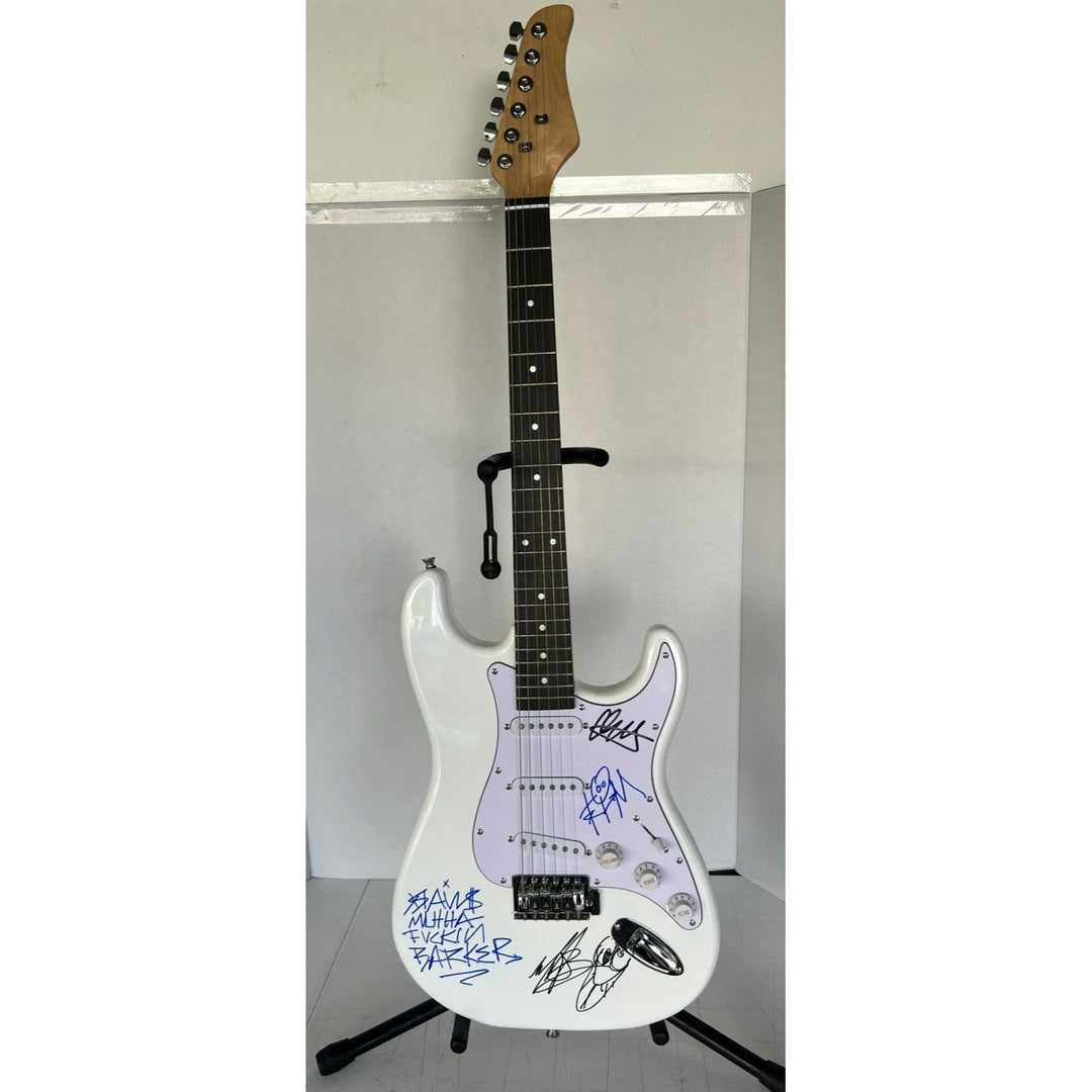 Blink 182 Travis Barker signed with inscription,  Mark Hoppus, Tom DeLonge , Matt Skiba signed with proof