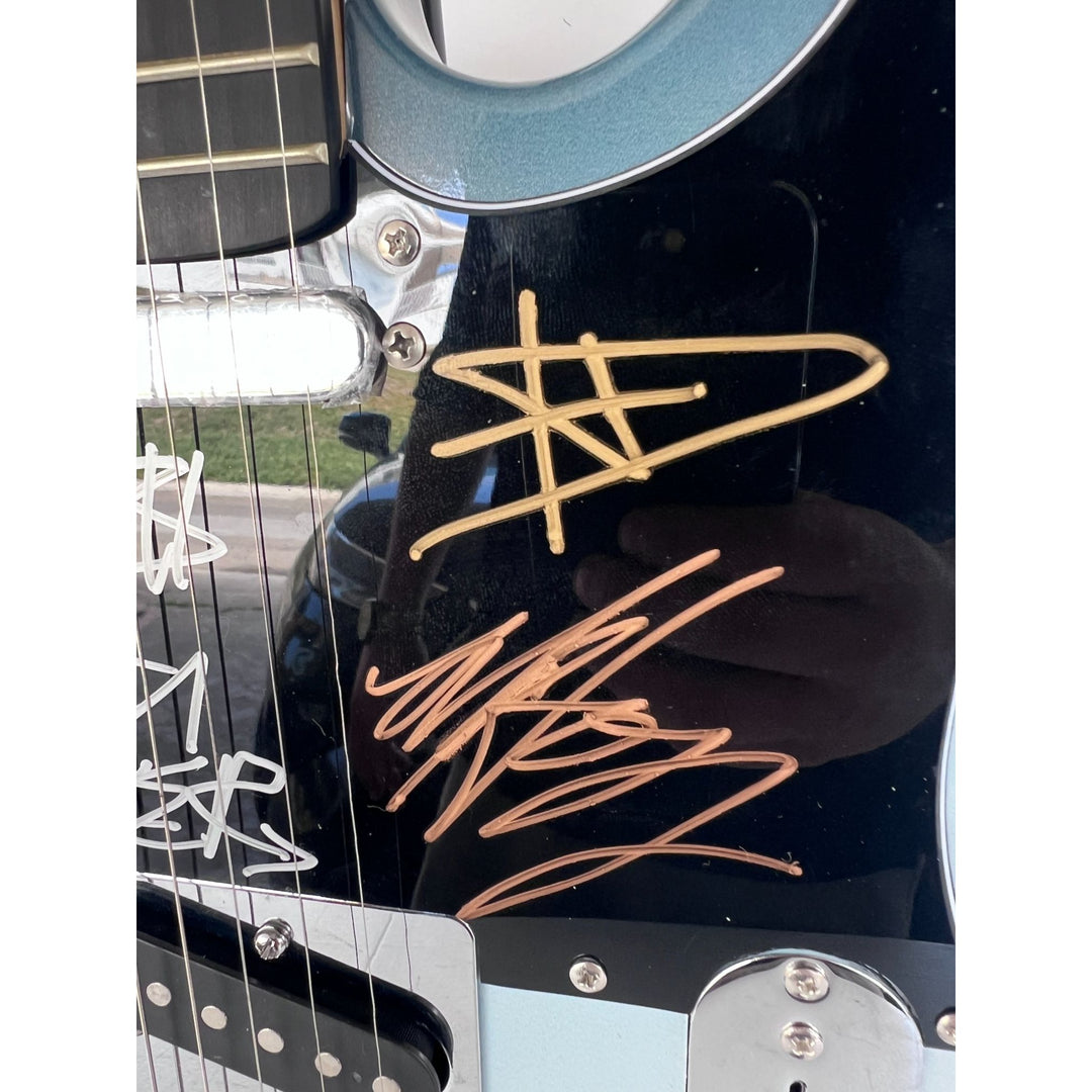 Travis Barker Tom DeLonge Mark Hoppus Blink-182 one of a kind full size telecaster electric guitar signed with proof.