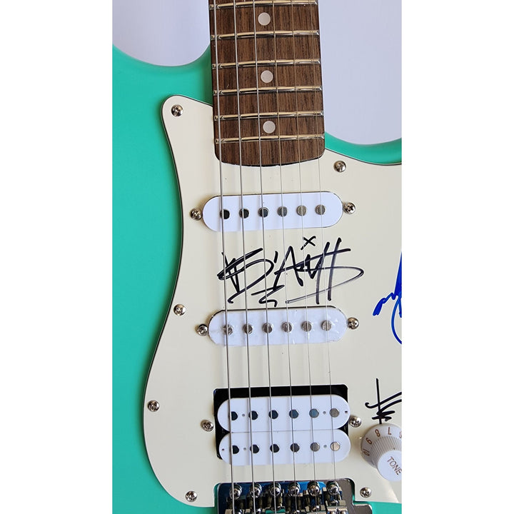 Blink 182 Travis Barker, Mark Hoppus, Tom De Longe authentic Fender Stratocaster electric guitar signed with proof