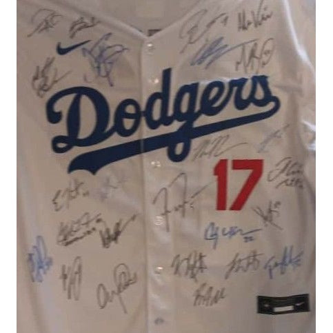 Los Angeles Dodgers Shohei Ohtani Freddie Freeman Mookie Betts 2025 team signed jersey with proof.