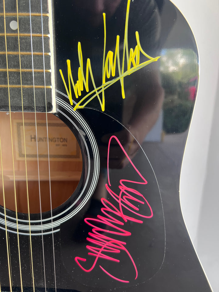 Duran Duran Simon Le Bon, John Taylor, Nick Rhodes Roger Taylor and Andy Taylor one-of-a-kind full size acoustic guitar signed with proof