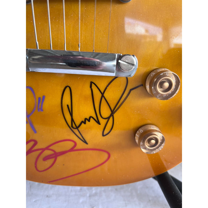 Chester Bennington Linkin Park band full size Les Paul electric guitar signed with proof