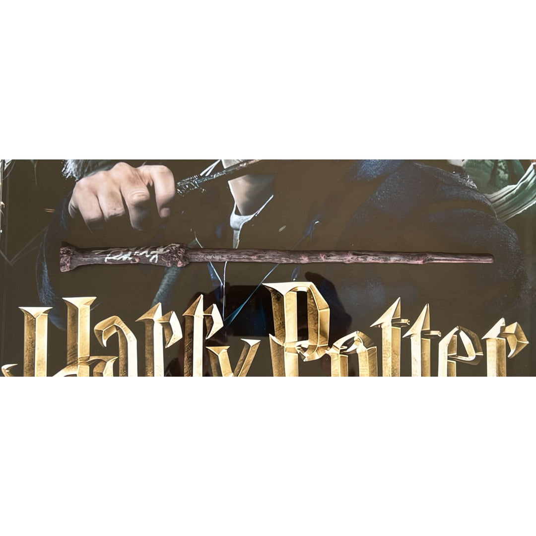 Harry Potter Daniel Radcliffe 9actual wood wand) and "Lord Voldemort", Tom Marvolo Riddle 'Dark Lord" Ralph Fiennes signed with proof