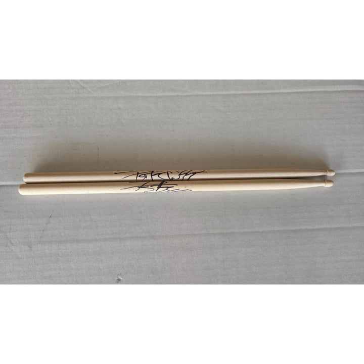 Peter Criss of kiss Drumsticks signed with proof.