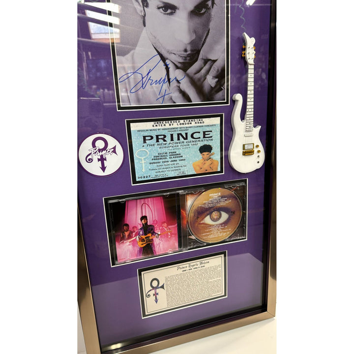 Prince Rogers Nelson signed 8x10 photo with proof & Museum quality frame