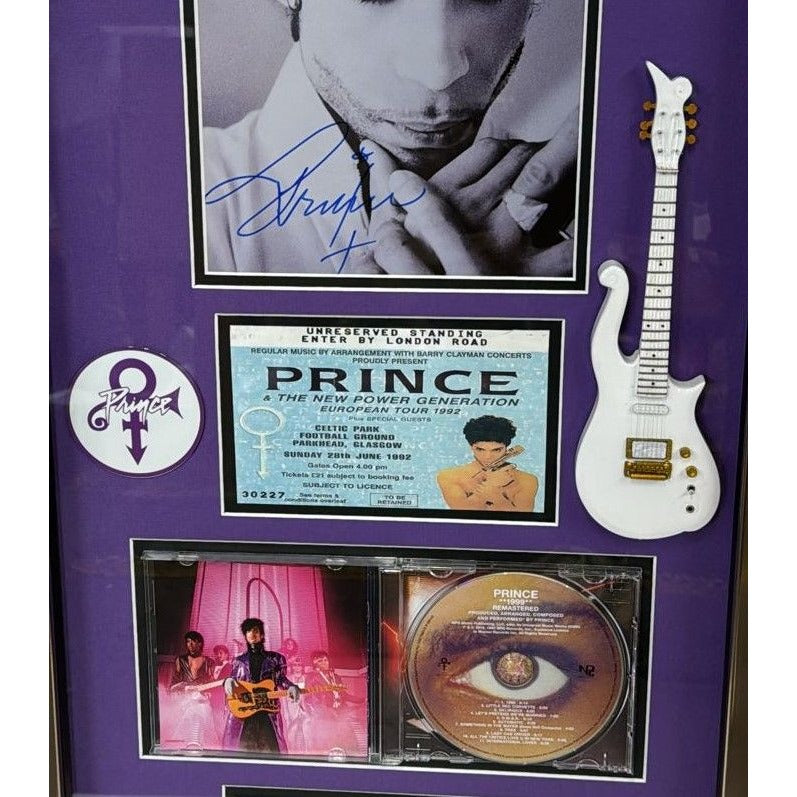 Prince Rogers Nelson signed 8x10 photo with proof & Museum quality frame