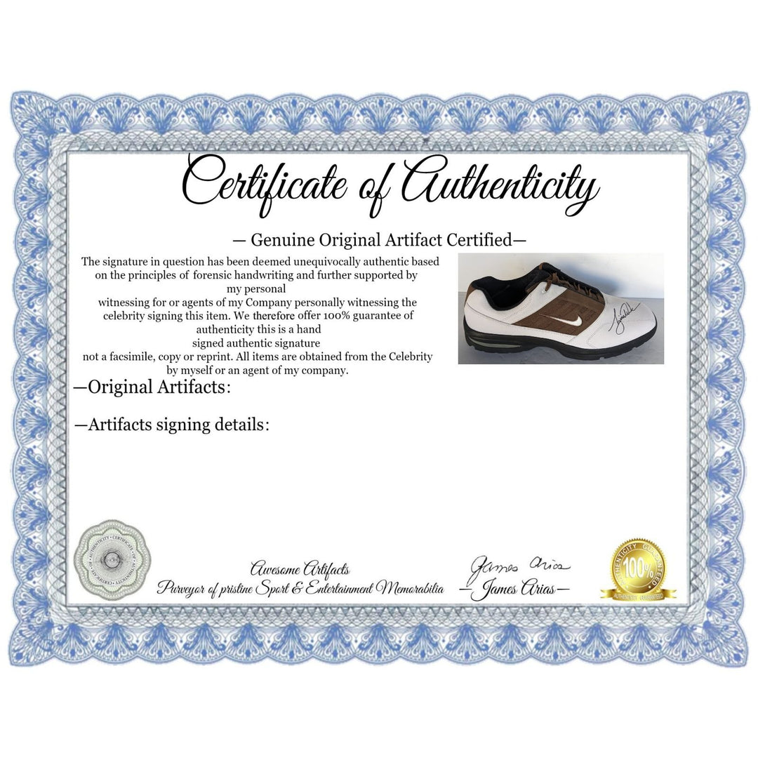 Tiger Woods "The GOAT" Nike Golf shoe signed with proof unique & rare size/11