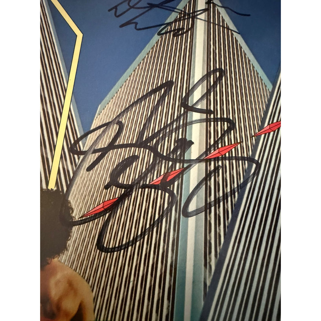 Chris Squire Rick Wakeman Jon Anderson Steve Howe YES band Going for the one original lp signed..