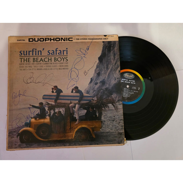 The Beach Boys " Surfin Safari" Carl, Dennis, Brian Wilson, Al Jardine, Mike Love signed with proof.