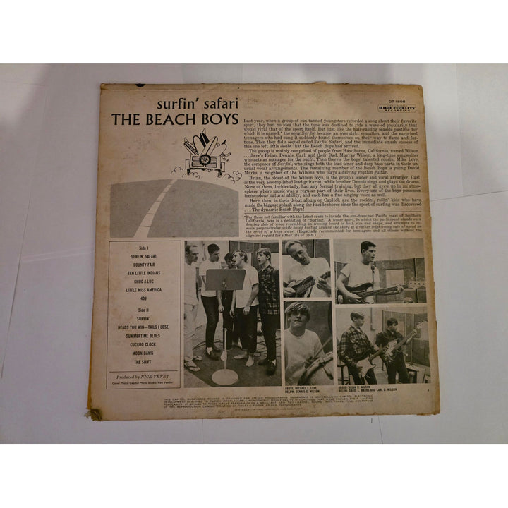 The Beach Boys " Surfin Safari" Carl, Dennis, Brian Wilson, Al Jardine, Mike Love signed with proof.