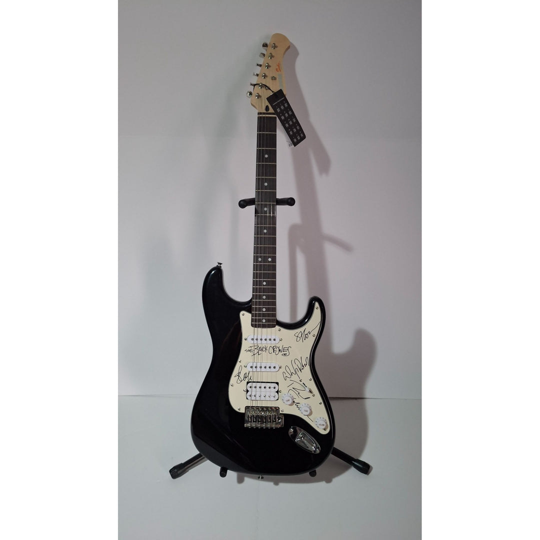 Chris Rich Robinson, Steve Gorman The Black Crowes Fender Stratocaster electric guitar signed with proof