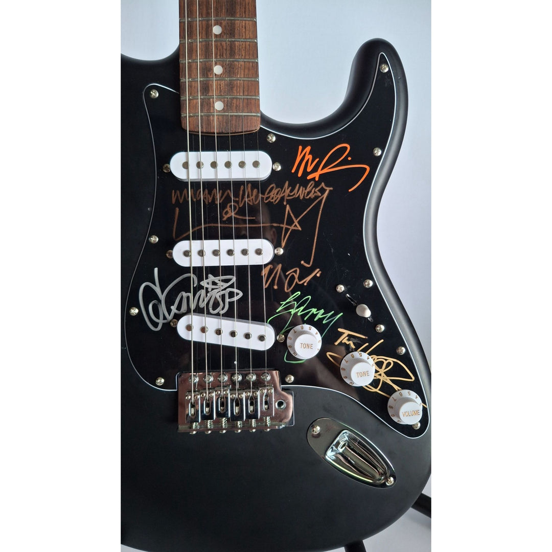 Garry Gary Beers, Michael Hutchence, Jon, Andrew, Tim Farriss, INXS, Fender Stratocaster electric guitar signed with proof