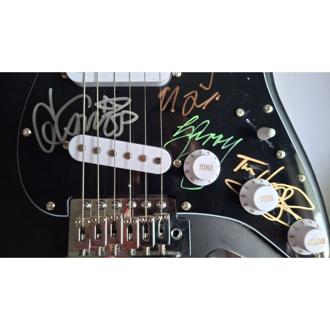 Garry Gary Beers, Michael Hutchence, Jon, Andrew, Tim Farriss, INXS, Fender Stratocaster electric guitar signed with proof
