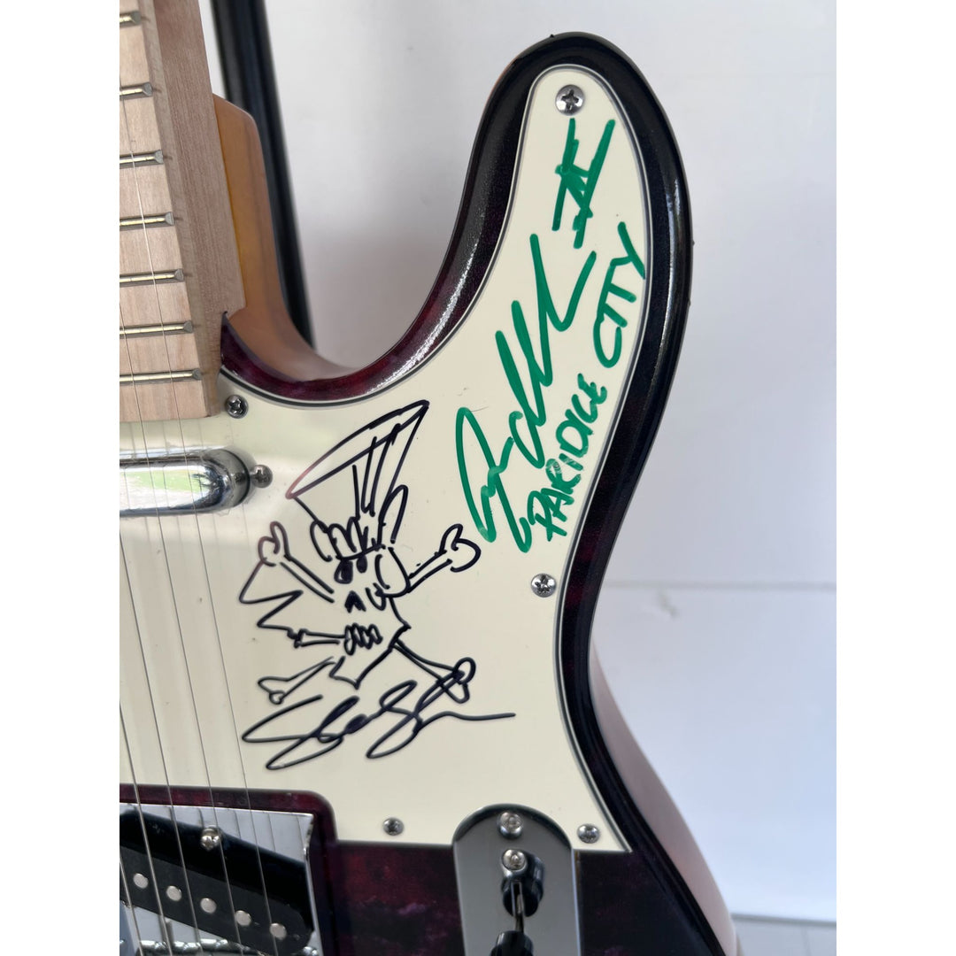Guns N' Roses Axl Rose Slash Dizzy Reed Duff Mckagan Steven Adler Telecaster electric guitar signed with proof..