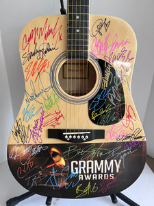 30 Grammy award-winning artists Michael Jackson, Paul McCartney, Madonna one-of-a-kind acoustic guitar signed with proof